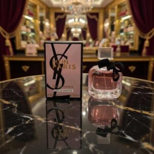 Mon Paris Eau de Parfum – Miniature 7,5 ml – Format Voyage Yves Saint Laurente dsshjbh;: